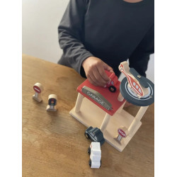GARAGE AVEC VOITURES - Egmont Toys